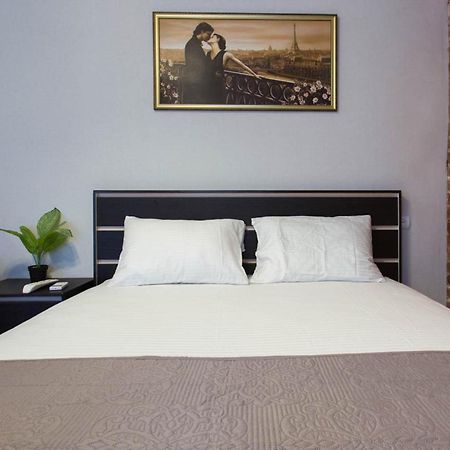Cozy Studio In The City Center - Mykoly Khvylovoho Str 5-1 Харків Екстер'єр фото